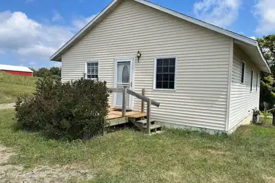 Image de Charming 2-bedroom cottage with WiFi, Ac in peaceful Middlebury