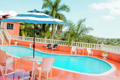 Image de Charming 1-bedroom cottage with WiFi, Ac in beautiful Montego Bay