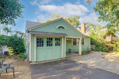 Image de Dog-Friendly 'Columbia Cottage' in Hood River!