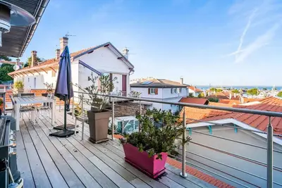 Image de Arcacchon, Ville D’Automne : Superbe Vue Sur Le Petit Port D’Arcachon Et Le Bassin!