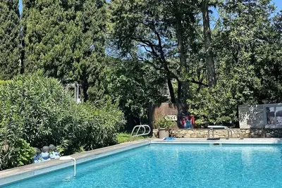 Image de Villa 6 pièces - 8\/10 personnes - Piscine privée - Wifi - Proche centre - Plan de la Tour