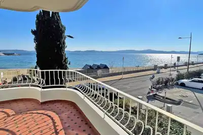 Image de Maison 4 personnes - Climatisation -  Wifi - Front de Mer - Centre Ville et plage immédiat - Sainte Maxime