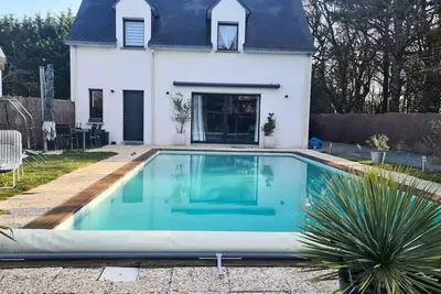 Image de Saint Andre Des Eaus - Haus mit Pool für 6 Personen