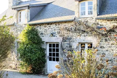 Image de 212 -Maison de caractère 10p entre Erquy et Frehel