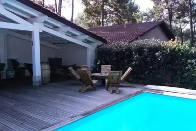 Image de Große Villa mit 5 Schlafzimmern für 12 Personen mit privatem Pool, Gehstrand, Lacanau Ocean