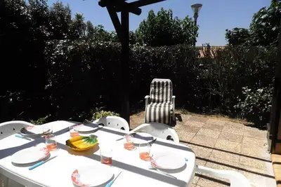 Image de Maison 2 pièces cabine 6 couchages Gruissan