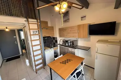 Image de Appartement Studio Cabine Mezzanine 4 couchages- Port-La Nouvelle