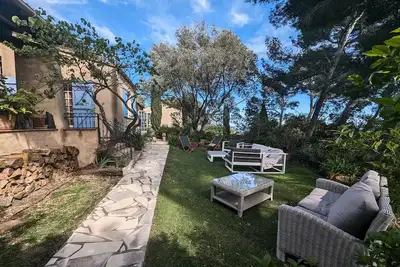 Image de Maison provençale 4 chambres entre Six Fours les plages et les Sablettes