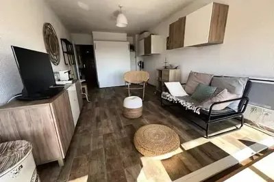 Image de Vue mer, plage des Sablettes à pied et climatisation