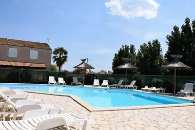 Image de Jolie résidence avec piscine, proche plage