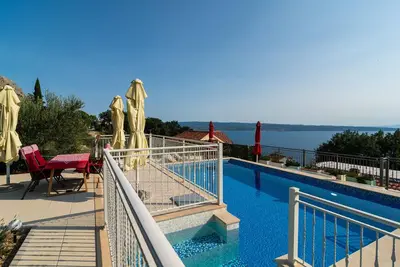 Image de Superbe maison de 2 chambres à.