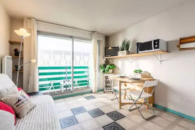 Image de studio 4 personnes Proche pistes de skis Pla d'Adet