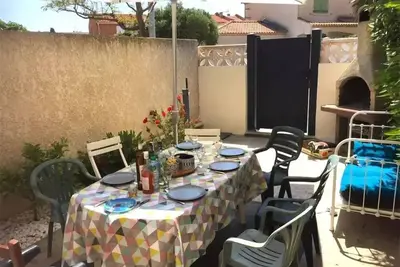 Image de Maison T3 6 couchages avec terrasse sans vis-à-vis - 300m Plages