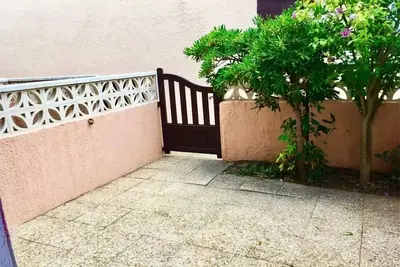 Image de Rdc: Studio Cabine 4 couchages avec place de parking