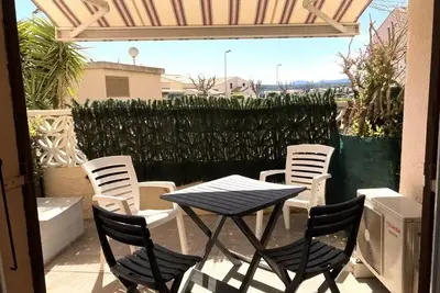 Image de Between Lac Und Plage: klimatisiertes Studio im Erdgeschoss mit Terrasse