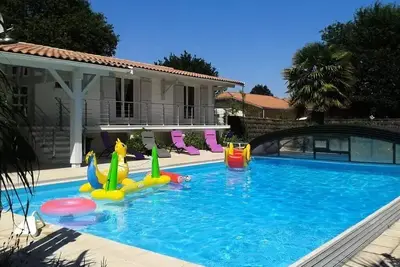 Image de 105 Mathiou - Belle villa de bon standing avec piscine