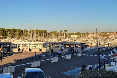 Image de Residence von Accalmia- Wohnung für 4 Personen in der Nähe des Fischereihafens. Wifi