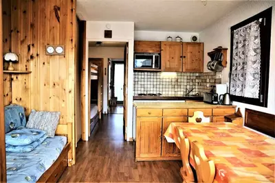 Image de Appartement 2 pièces  cabine  6 couchages au pied des pistes - Auris en Oisans