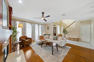 Image de Sun-Drenched 4br Midtown Oasis, Private Parking