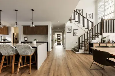 Image de Spacious holiday home - walk to the beach & town