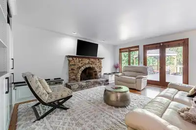Image de Spacious 3br Redmond Home with Fireplace & Bbq