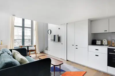 Image de A Splendid 1-Br Duplex in Tuileries - Louvre