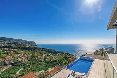 Image de Villa Seacrest - Trois Chambres Villa, Couchages 6