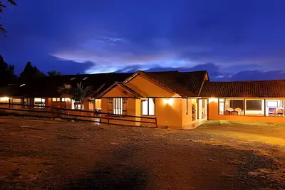 Image de Fantastic Hacienda Represa del Sisga WiFi Tv Bbq