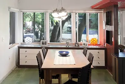 Image de Cool Mid-Century Modern 3/2