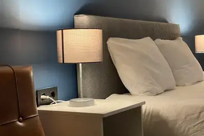 Image de Spacious in Central; Beaches 500meters, 3Bedrooms + 1Living Room