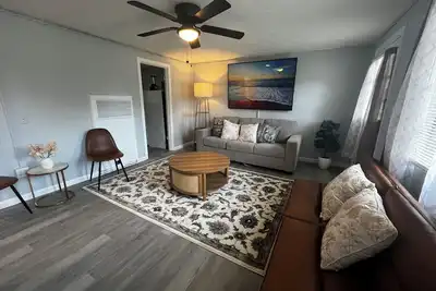 Image de Charming 1-bedroom historical apartment in tranquil Valdosta