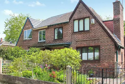 Image de 3 bedroom accommodation in Thingwall, near Wirral