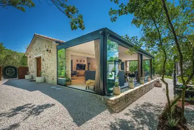 Image de House 2363/117633 (Istria - Bale), 5000m from the beach
