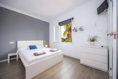 Image de Chambre double Nº9' avec terrasse partagée, Wi-Fi et climatisation
