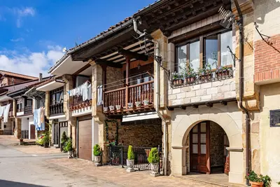 Image de Maison de campagne \"La Casuca, Entre Mar Y Montaña\" avec vue sur les montagnes et terrasse privée