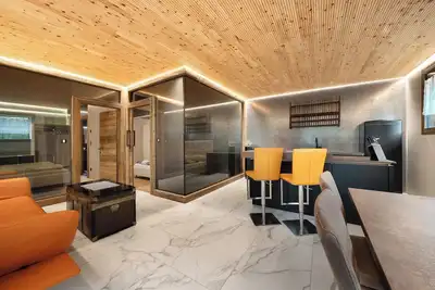 Image de Appartement \"Chalet Luxury\" avec vue sur les montagnes, jardin partagé et Wi-Fi