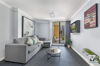Image de KozyGuru | Haymarket | 2b Apt at Cbd