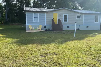 Image de Charming 3-bedroom mobile home with WiFi and Ac in Walterboro