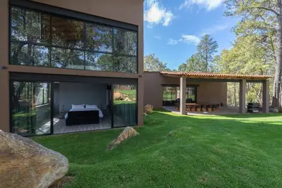 Image de Atemajac Getaway, Big House & Garden