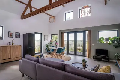 Adorable Cottage with beautiful views near Amsterdam, Perfect for families