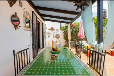 Image de Luxury house 5min(beach), poo l& garden + huge private terrace