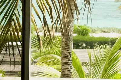 Image de Bliss Ocean Beach 3-bedroom condo, Whitby, North Caicos.