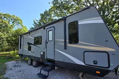 Image de Peaceful campground in Okmulgee County with nature views