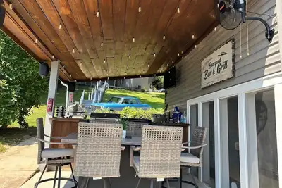 Image de Cozy guesthouse on the lake in charming Clanton with Ac and WiFi