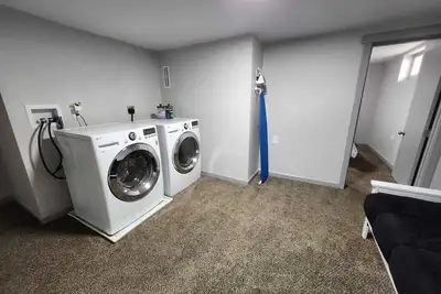 Image de Spacious 4-bedroom house with Ac and WiFi in welcoming Spokane