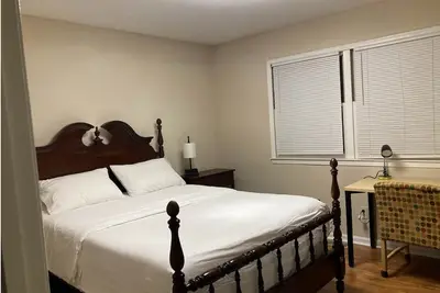 Image de Near Ncsu, State Fair, Rdu & Rtp-2br +Fire Pit+Fenced Yard+Ample Private Parkng