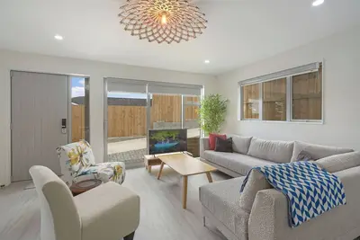 Image de Airport, Seaviews, Centrally Located