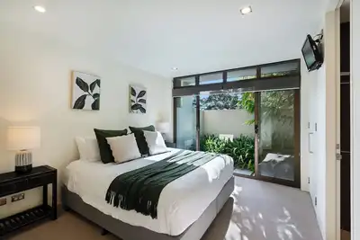 Image de Palms at Piana. Luxury, resort style Jervis Bay home. Walk to shops cafe & beach