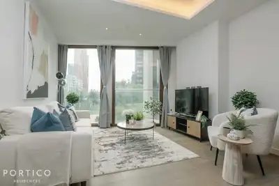 Image de Stunning 2-bed apartment in Thames City, situated in Nine Elms neighbourhood.