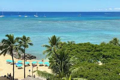 Image de Million-dollar Ocean Views in the Heart of Waikiki! Steps to Beach!